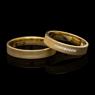 Svadobné obrúčky Fioze v žltom zlate